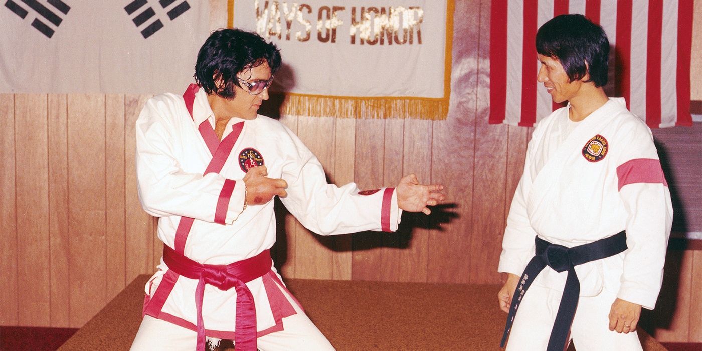 Elvis mit Meister Kang Rhee im September 1974