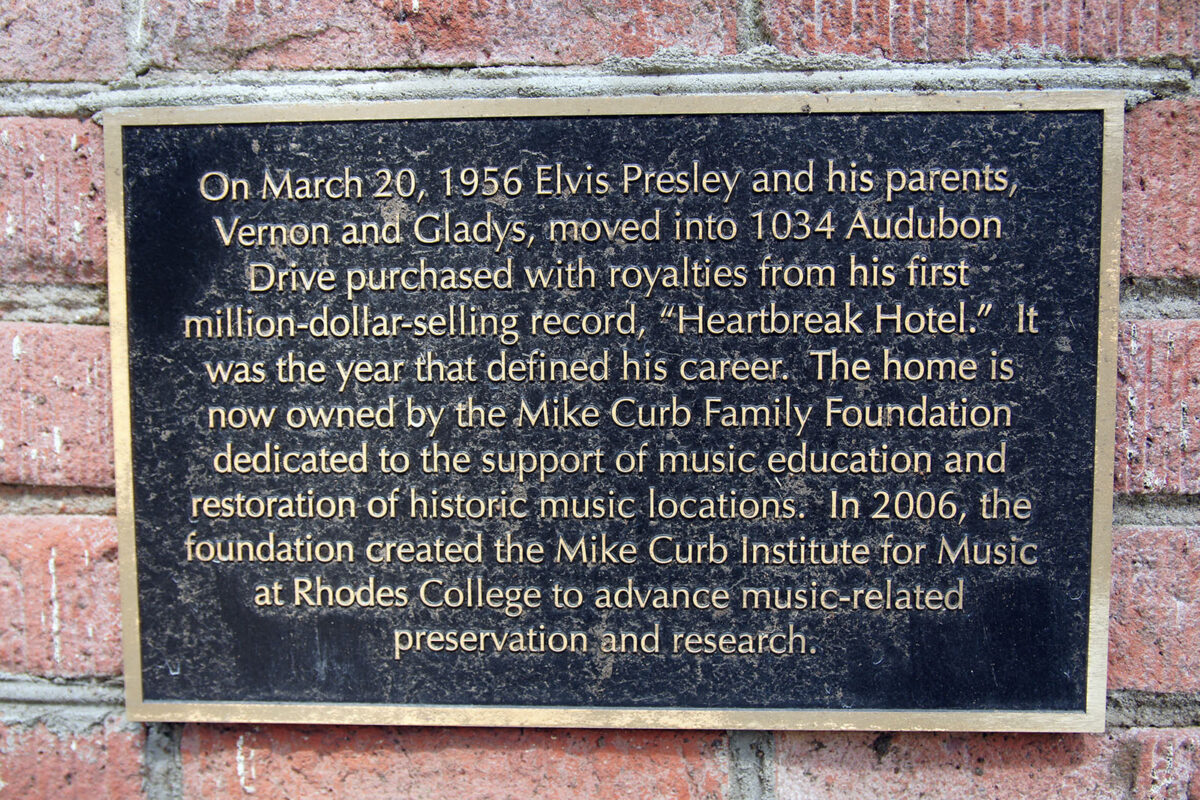 Audubon Drive, Memphis -Elvis Home Plaquette