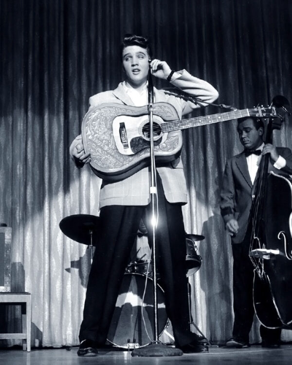 Elvis Presley - New Frontier Hotel - Las Vegas 1956