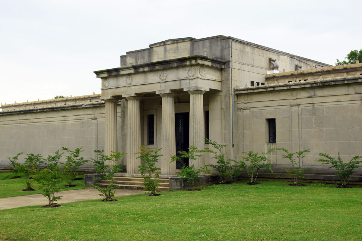 Forest Hill Cemetery, Memphis - Mausoleum