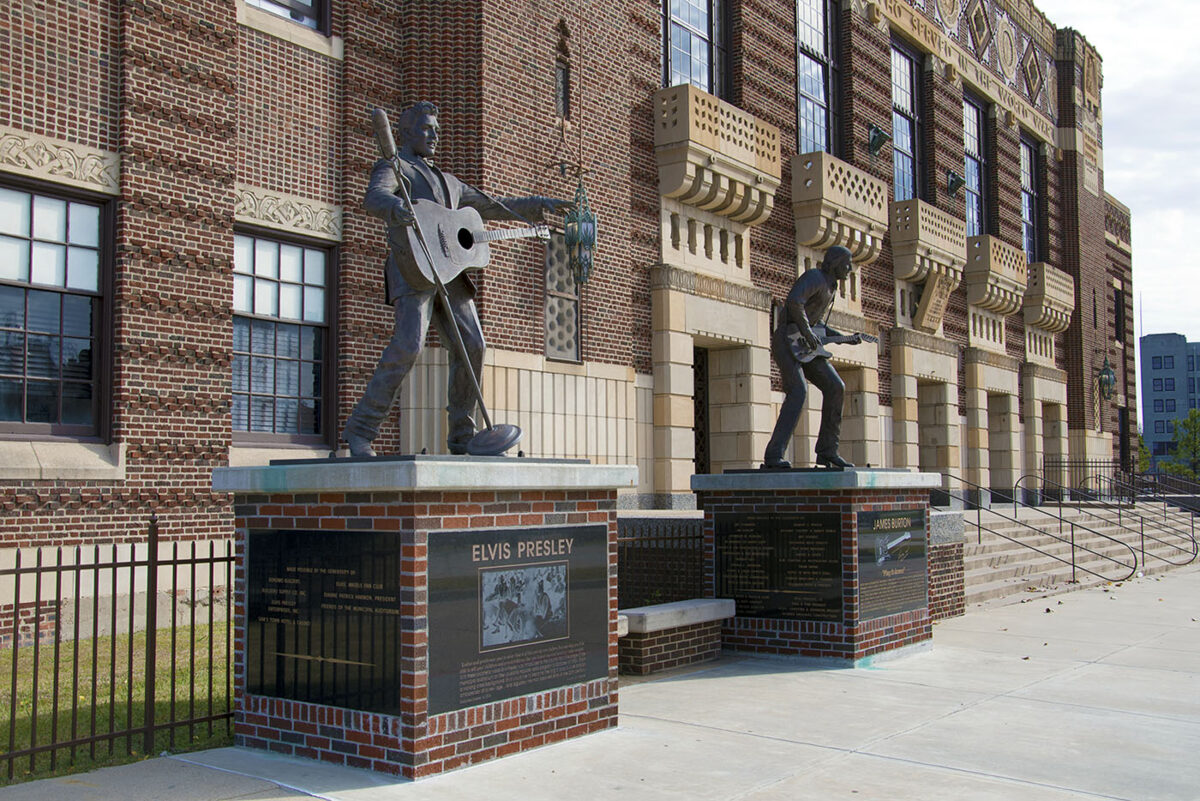 Shreveport Municipal Auditorium Statue Elvis Presley, James Burton